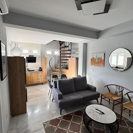 セビリアCasa De La Columna, Trianaアパートメント エクステリア 写真