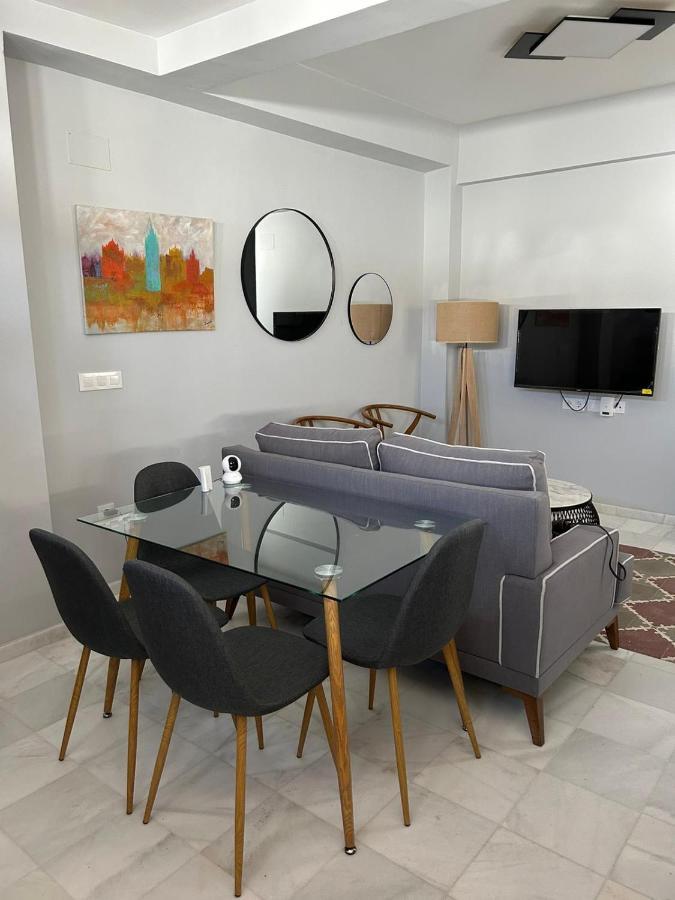 セビリアCasa De La Columna, Trianaアパートメント エクステリア 写真