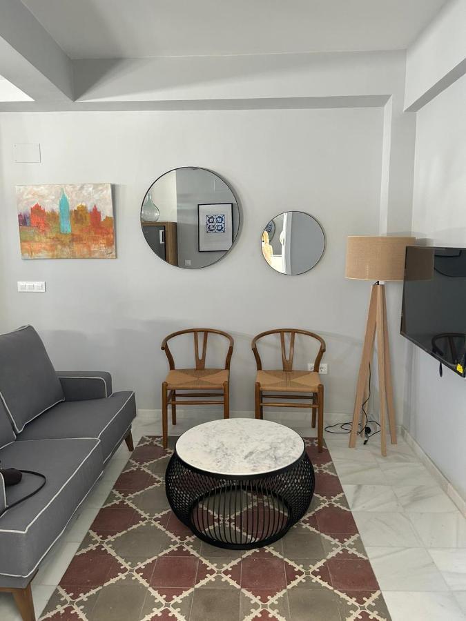 セビリアCasa De La Columna, Trianaアパートメント エクステリア 写真