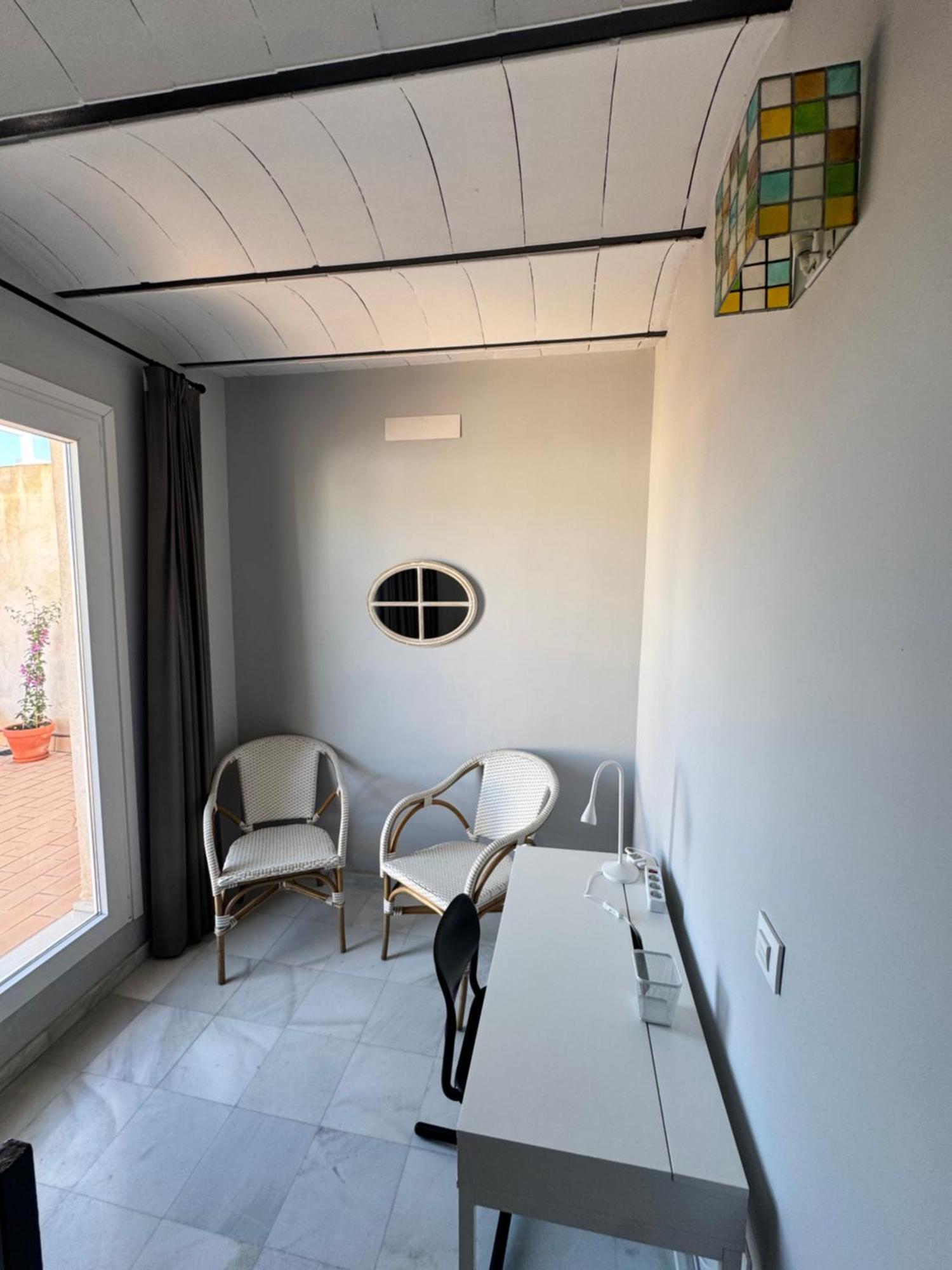セビリアCasa De La Columna, Trianaアパートメント エクステリア 写真